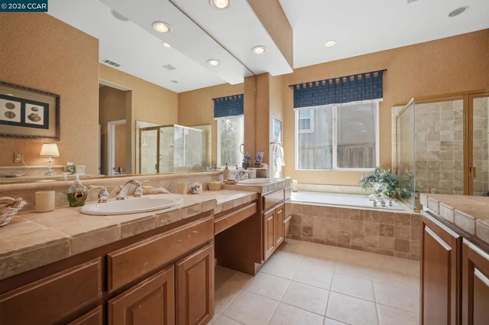 2509 Marshfield Rd Vallejo, CA 94591