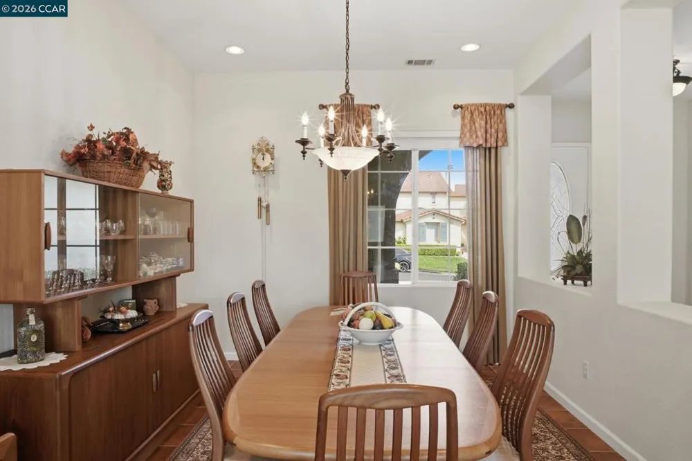 2509 Marshfield Rd Vallejo, CA 94591