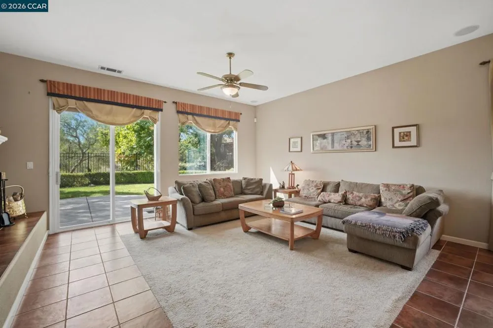 2509 Marshfield Rd Vallejo, CA 94591