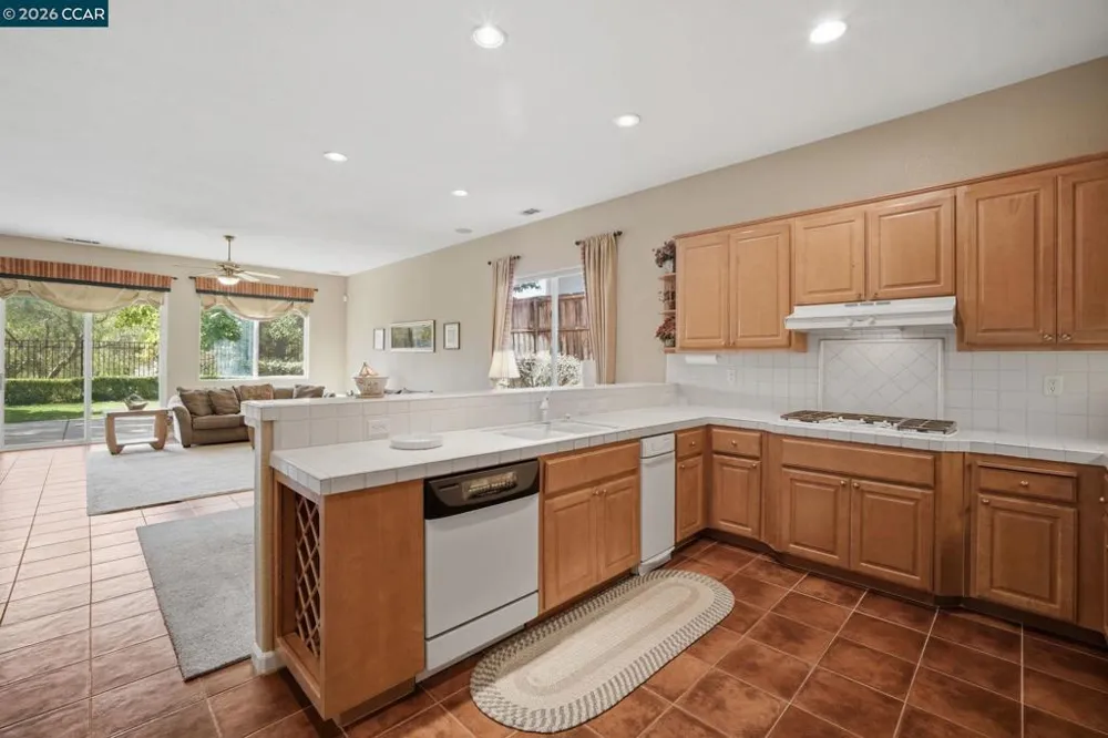2509 Marshfield Rd Vallejo, CA 94591