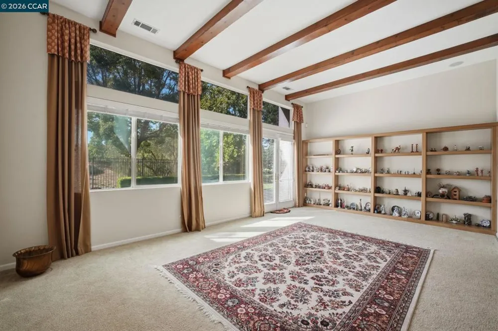 2509 Marshfield Rd Vallejo, CA 94591