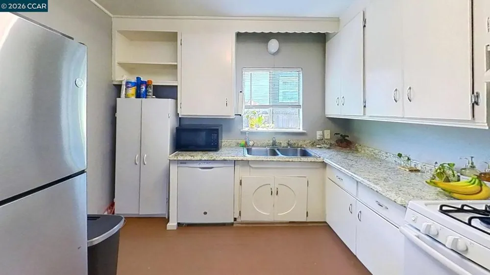 90 Linscheid Pittsburg, CA 94565