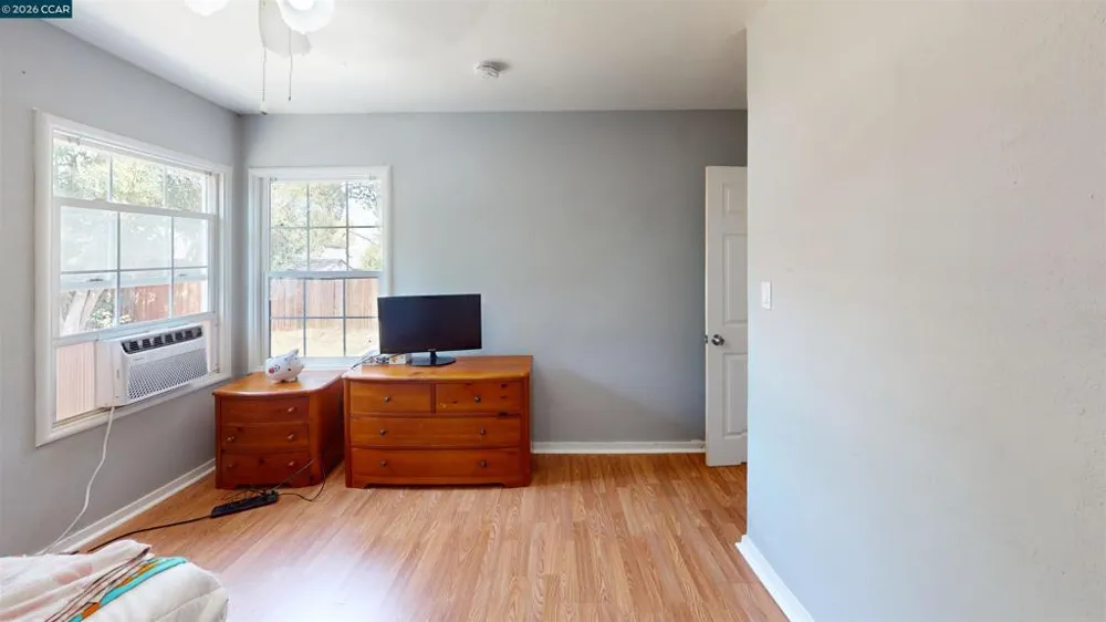 90 Linscheid Pittsburg, CA 94565