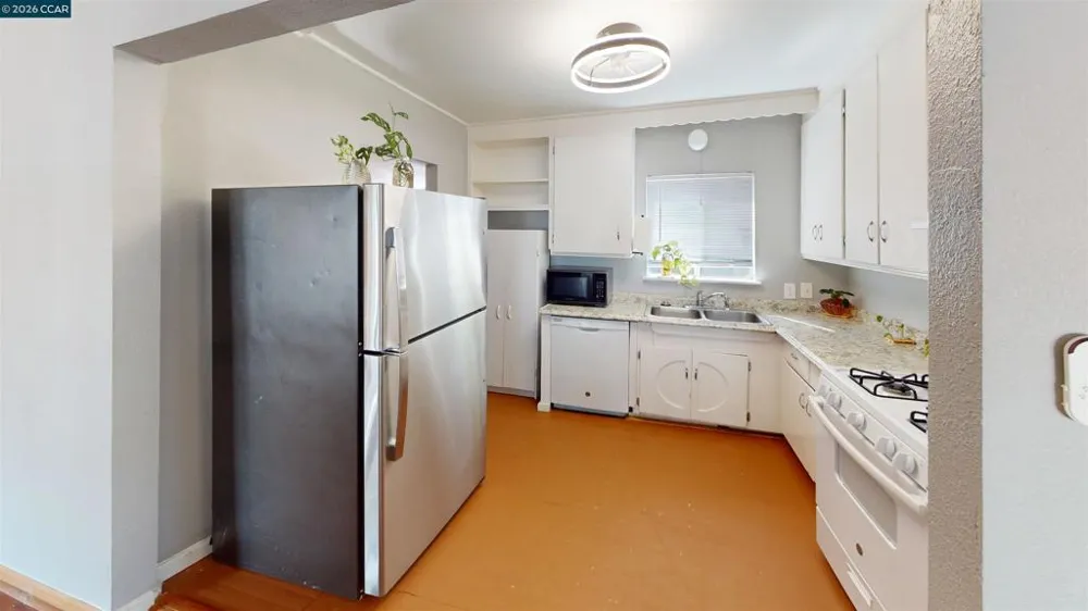 90 Linscheid Pittsburg, CA 94565