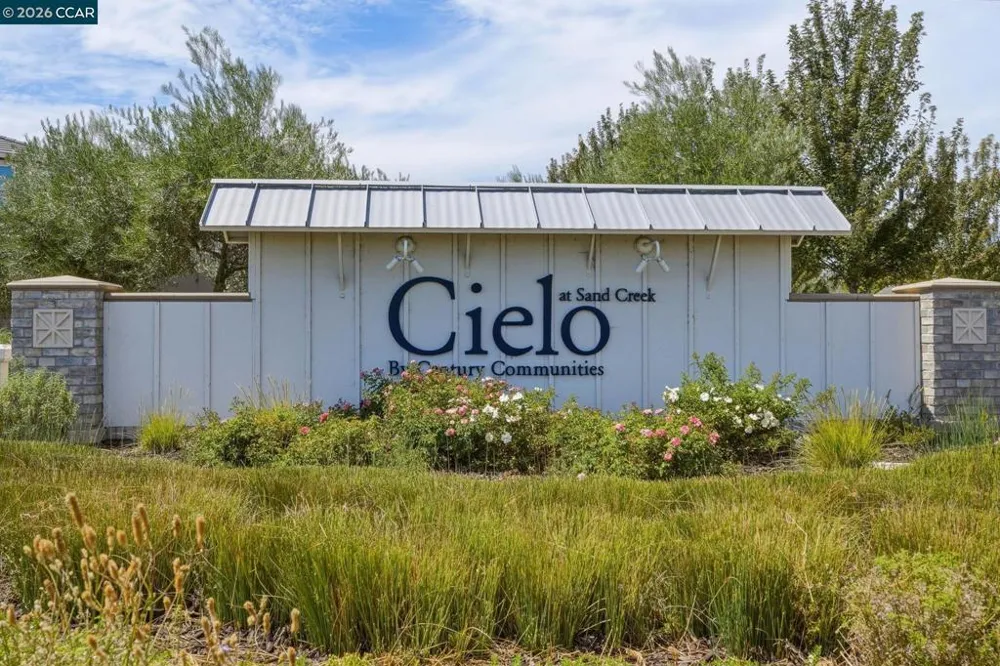 5409 Capay Valley Ln Antioch, CA 94531