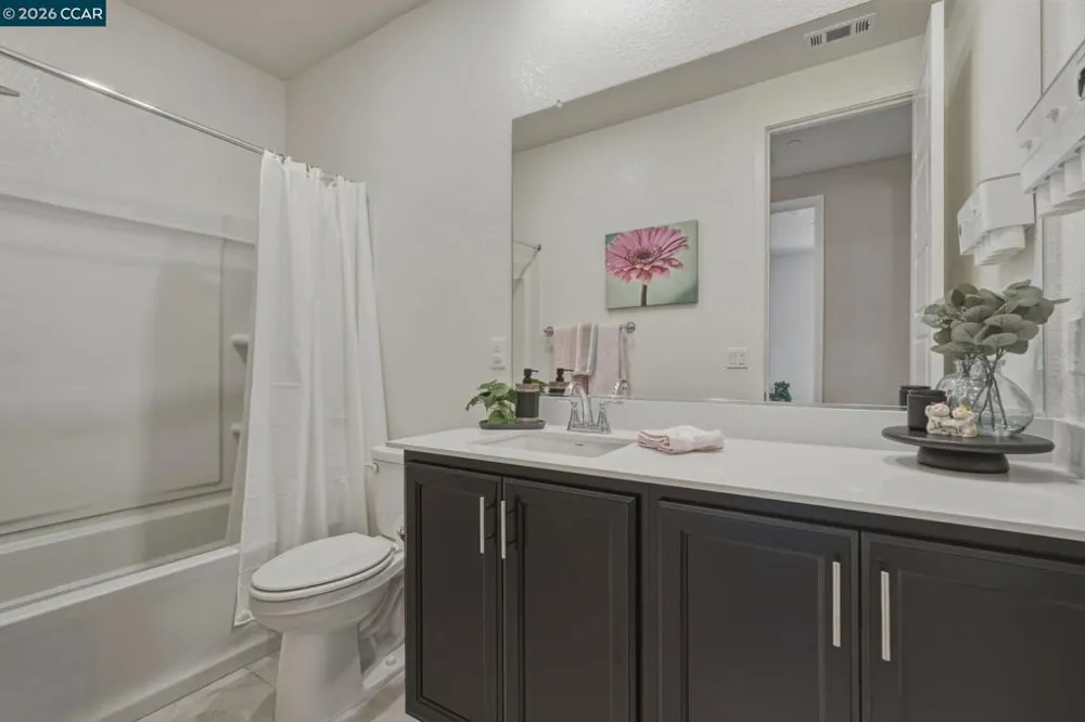 5409 Capay Valley Ln Antioch, CA 94531