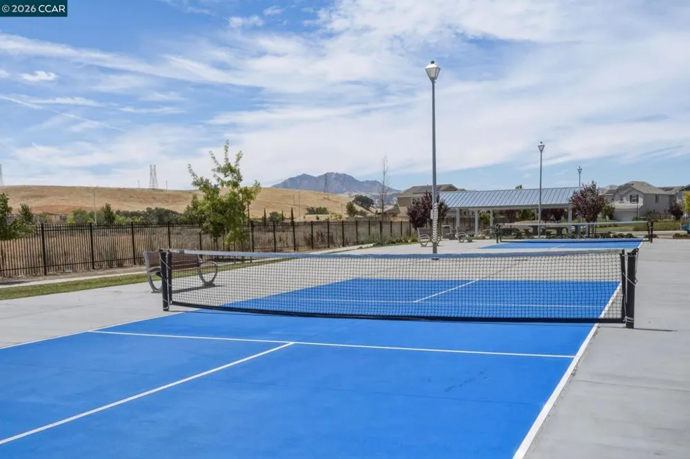5409 Capay Valley Ln Antioch, CA 94531