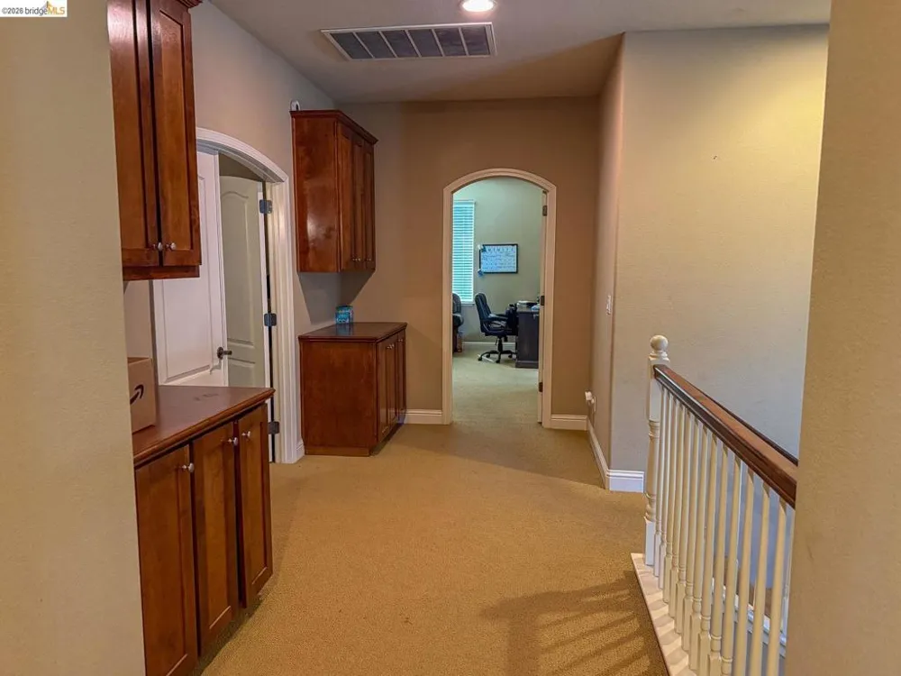 4033 Hopkins Ln Modesto, CA 95356