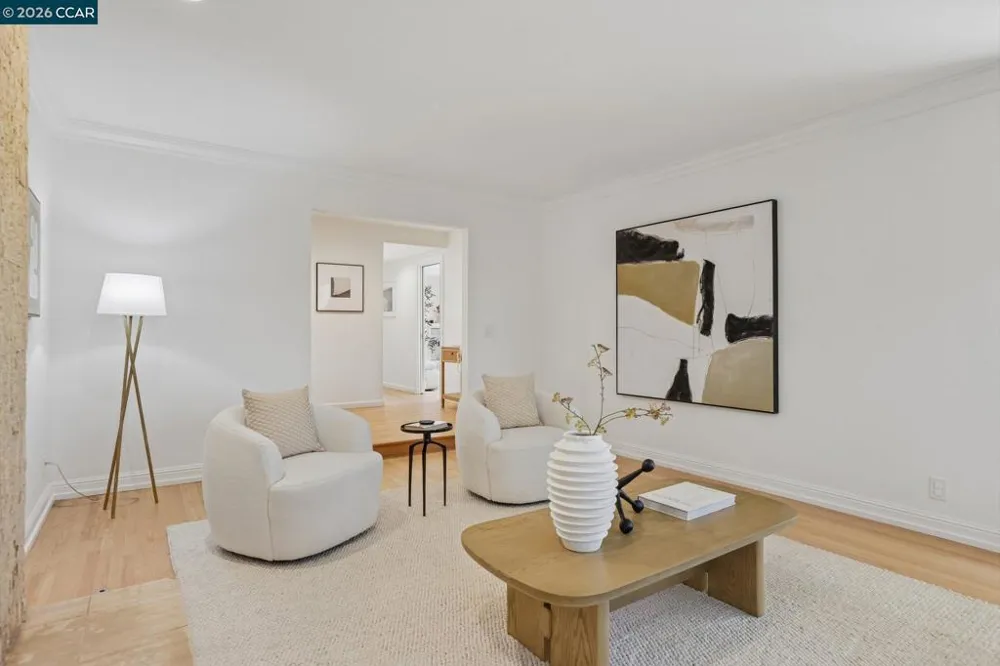 445 Kingsford Dr Moraga, CA 94556