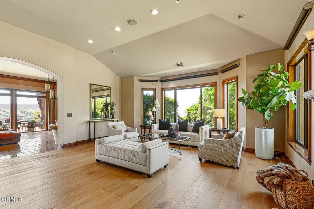 13784 Pacific Breeze Drive Santa Rosa, CA 93012