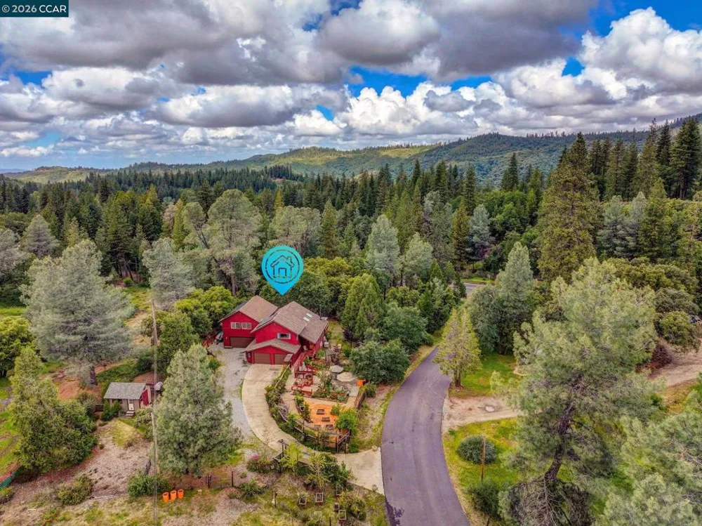 5184 Darby Russell Rd Murphys, CA 95247