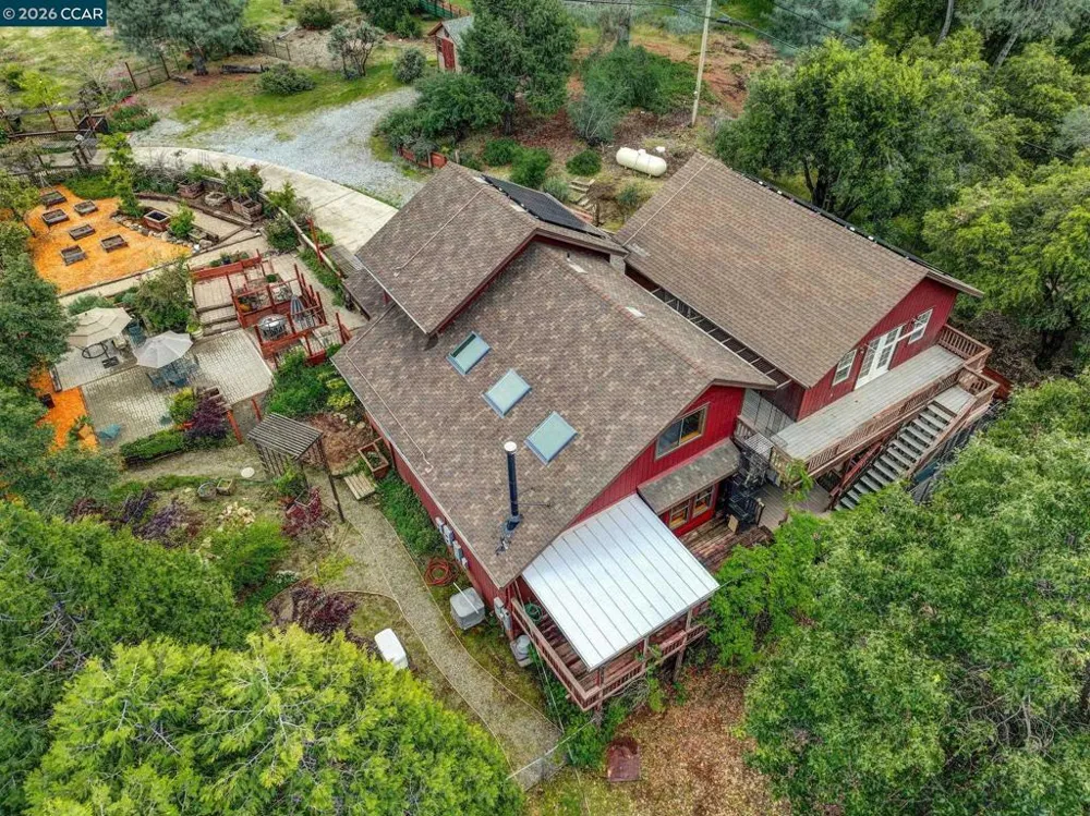 5184 Darby Russell Rd Murphys, CA 95247