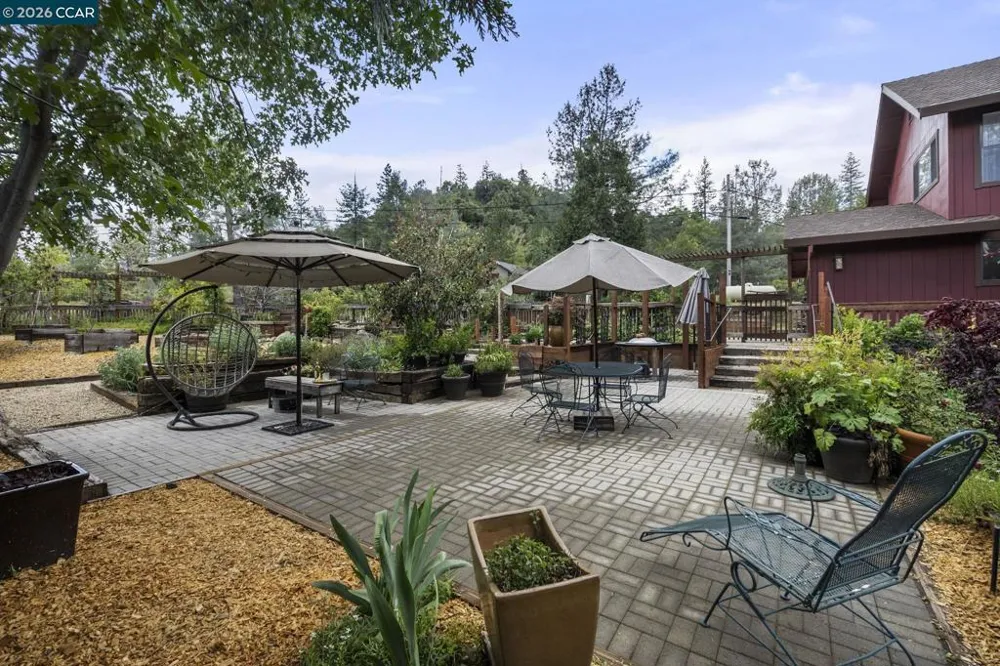 5184 Darby Russell Rd Murphys, CA 95247