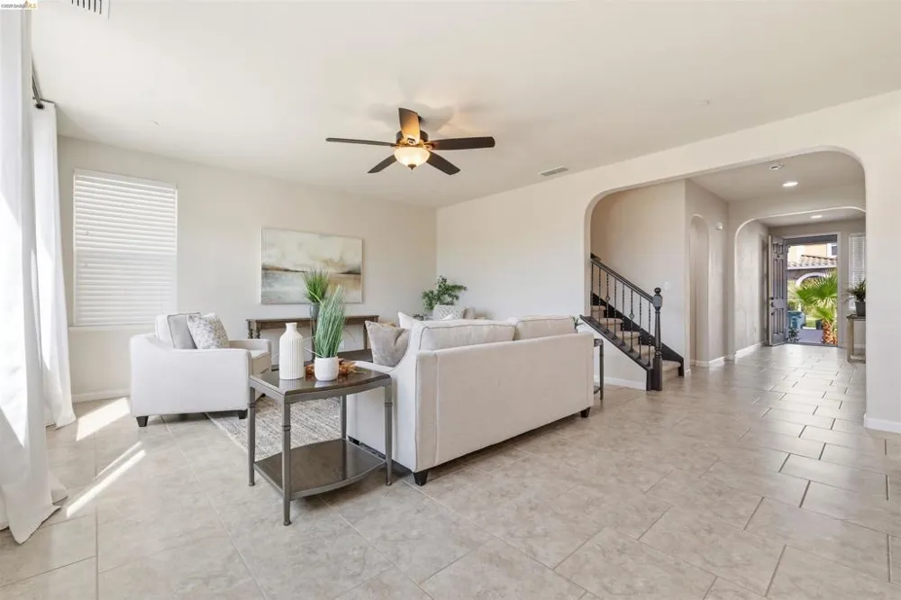 8056 Westport Cir Discovery Bay, CA 94505