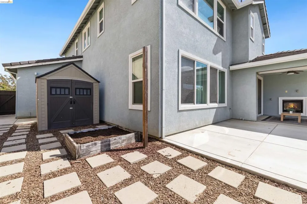 8056 Westport Cir Discovery Bay, CA 94505