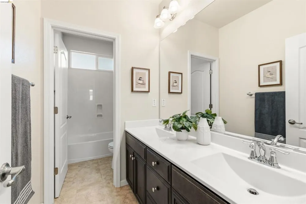 8056 Westport Cir Discovery Bay, CA 94505