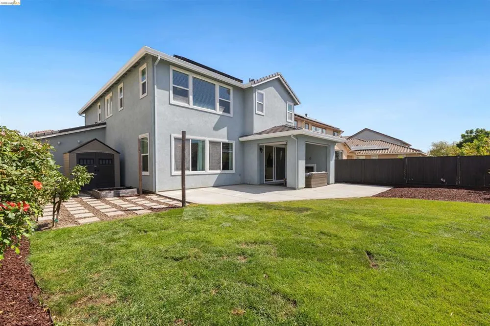 8056 Westport Cir Discovery Bay, CA 94505