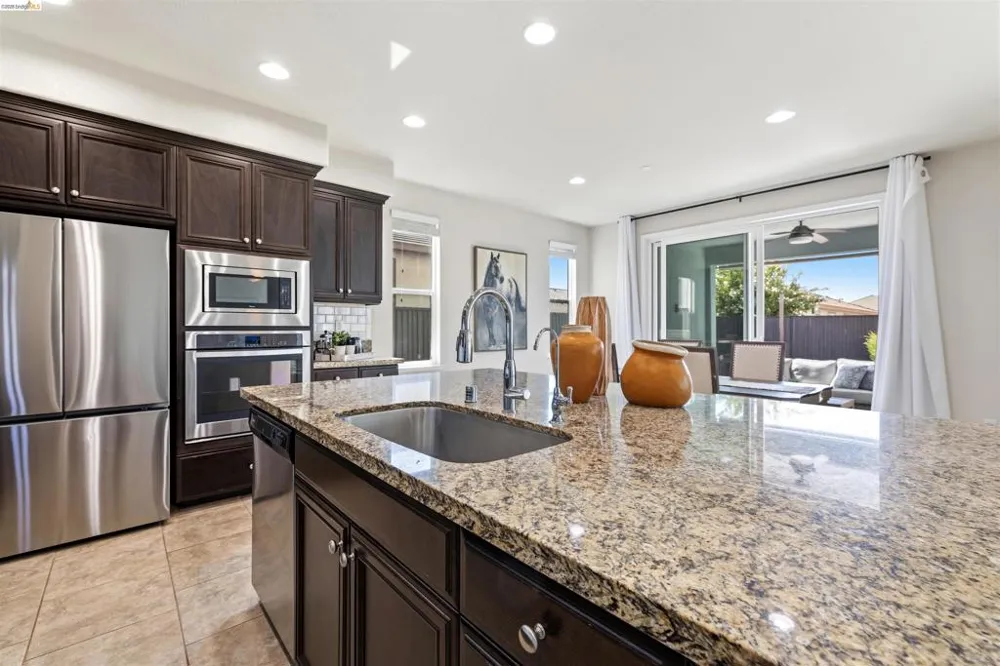 8056 Westport Cir Discovery Bay, CA 94505