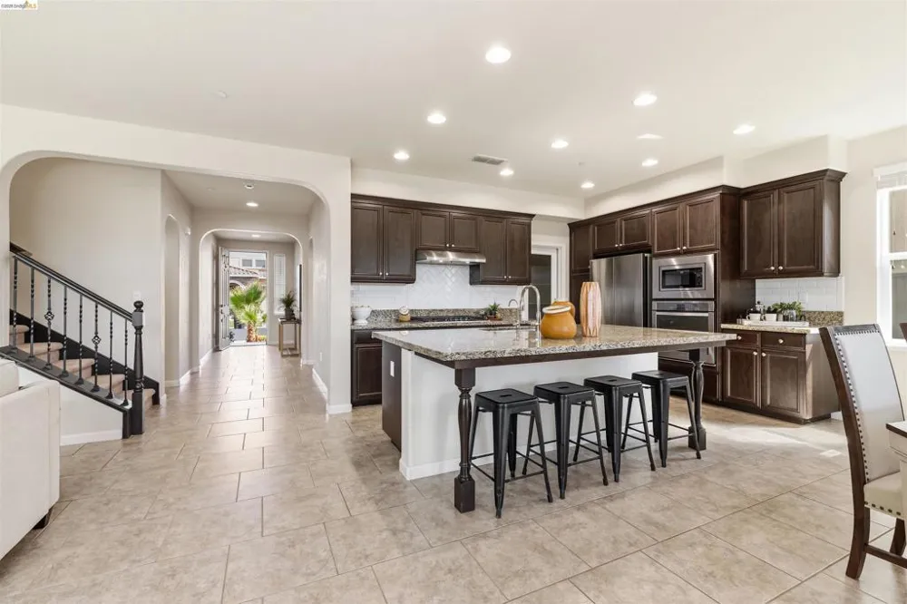 8056 Westport Cir Discovery Bay, CA 94505