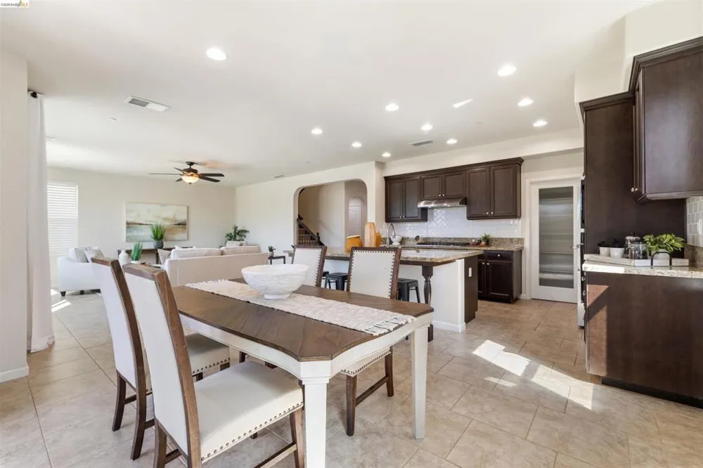 8056 Westport Cir Discovery Bay, CA 94505