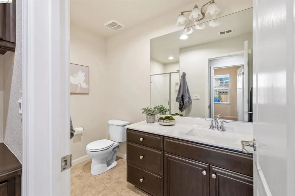 8056 Westport Cir Discovery Bay, CA 94505