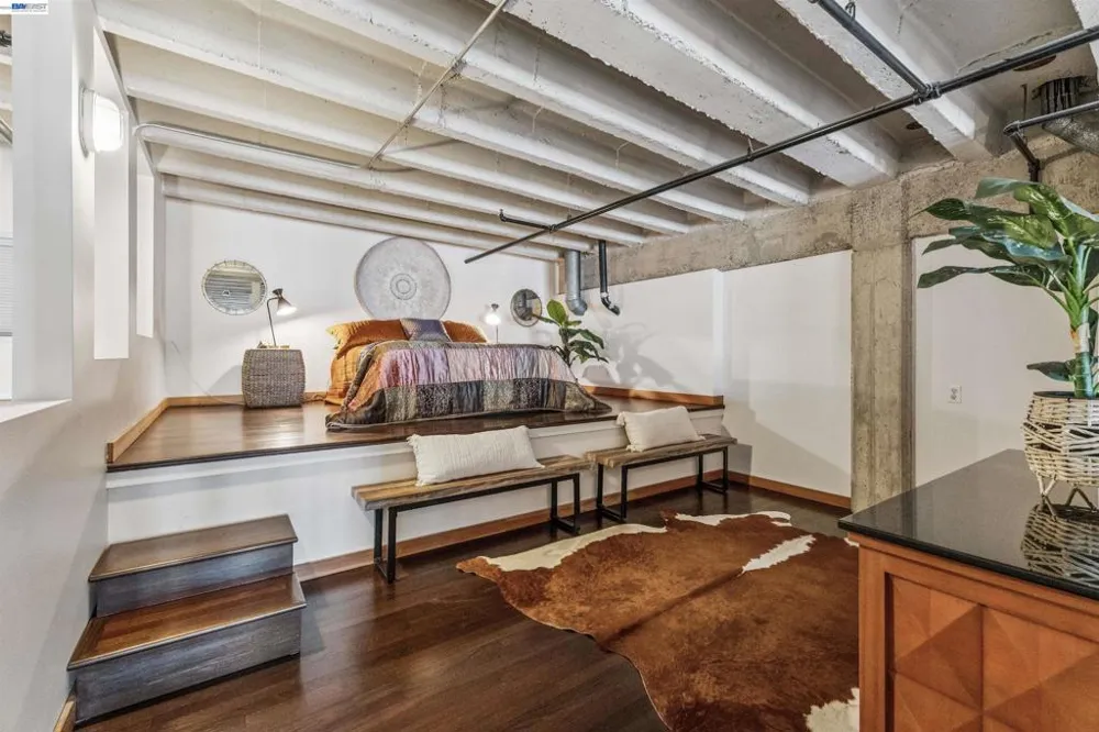247 Fourth Street #405 Oakland, CA 94607