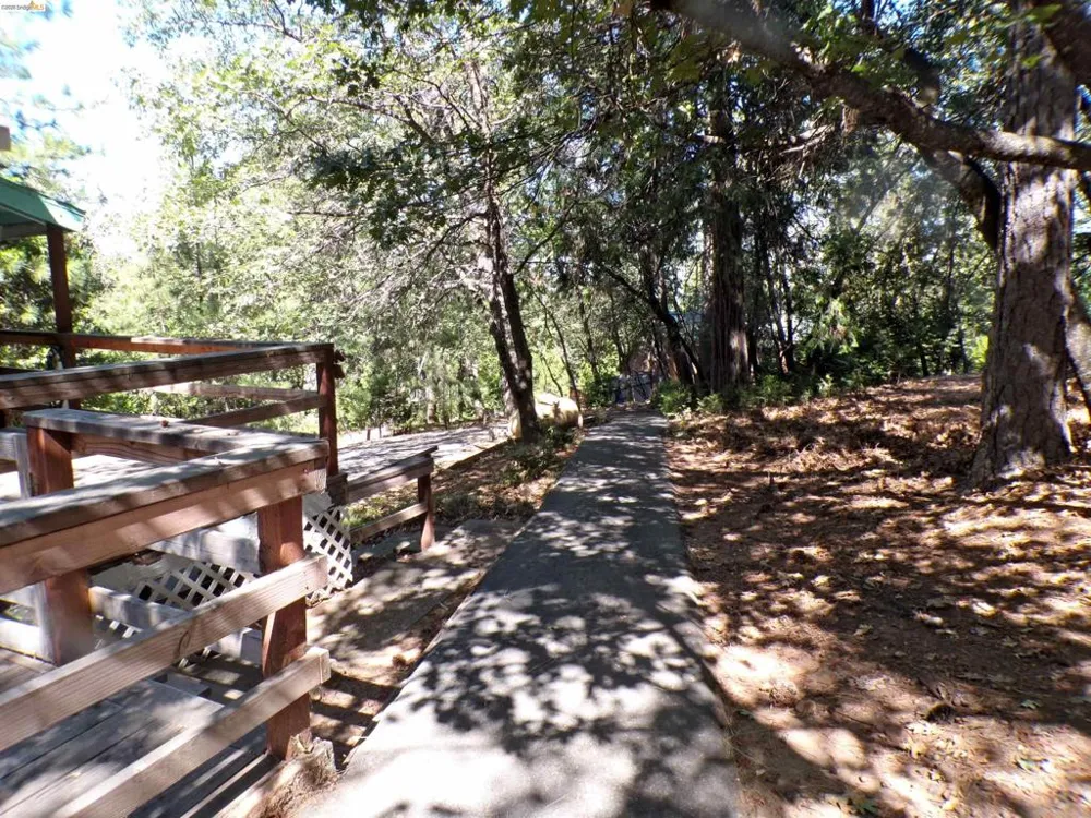 16935 Broken Pine Rd Sonora, CA 95370