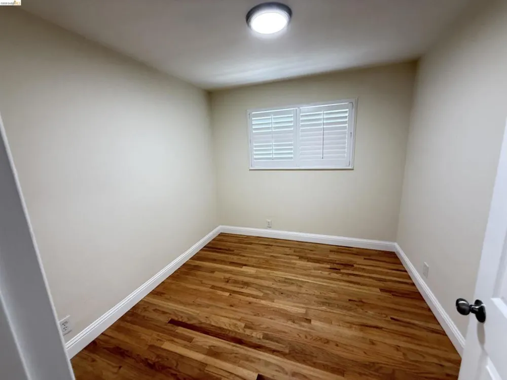 8096 Juniper Ave Newark, CA 94560
