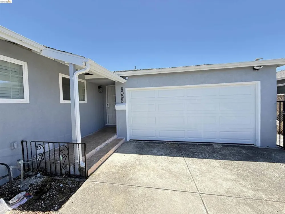 8096 Juniper Ave Newark, CA 94560