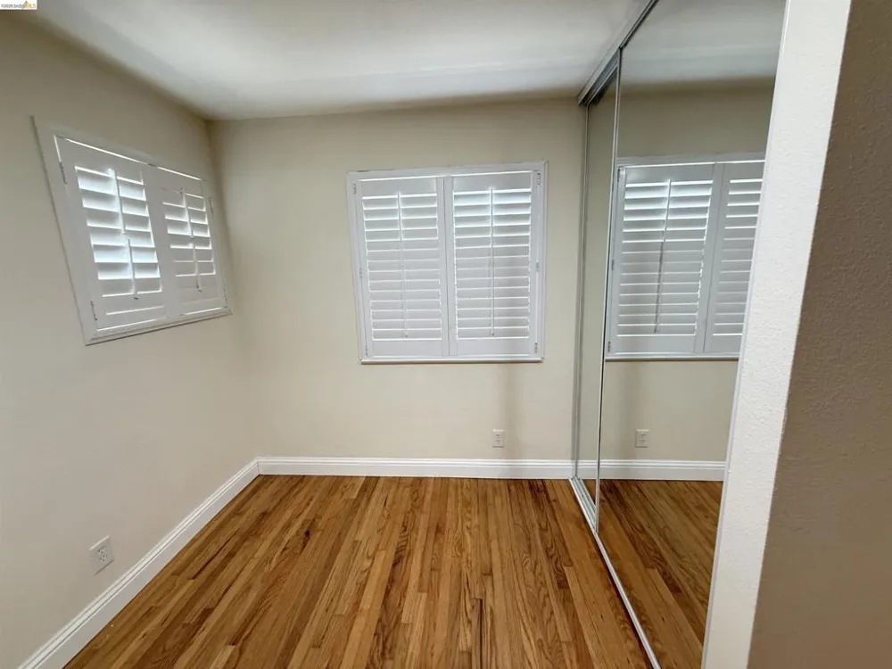 8096 Juniper Ave Newark, CA 94560
