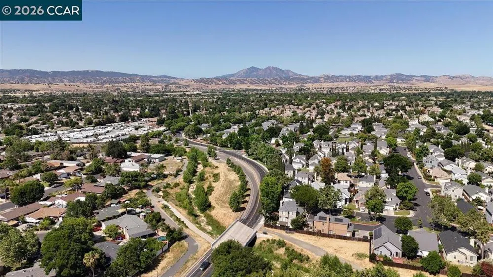 916 Estates Dr Brentwood, CA 94513