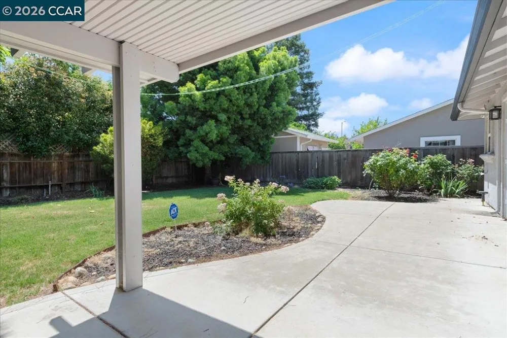 916 Estates Dr Brentwood, CA 94513