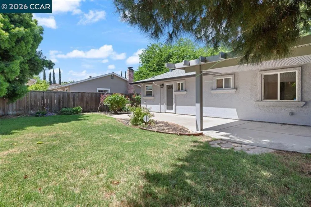 916 Estates Dr Brentwood, CA 94513