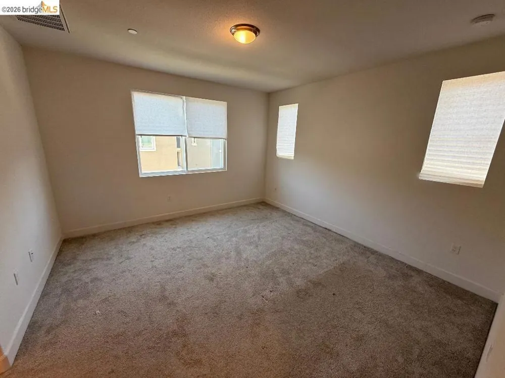 85 Savannah Ln Pittsburg, CA 94565