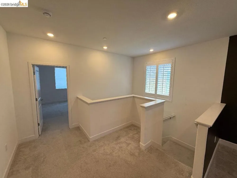 85 Savannah Ln Pittsburg, CA 94565