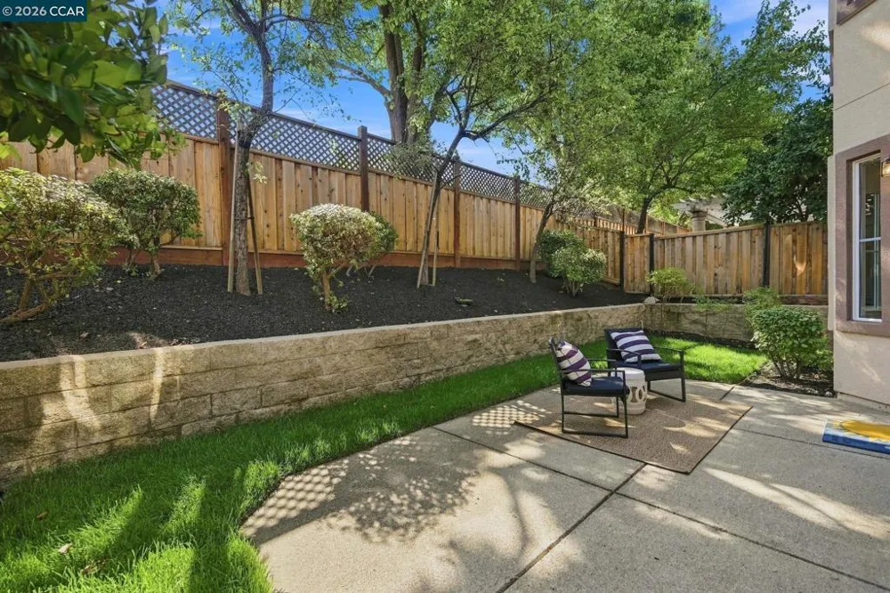 222 Abigail Cir Danville, CA 94506