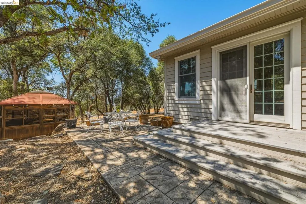 16161 Parkridge Sonora, CA 95370