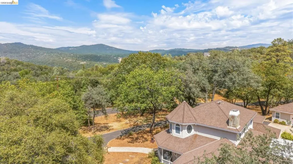 16161 Parkridge Sonora, CA 95370