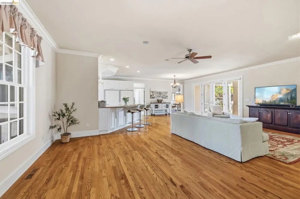16161 Parkridge Sonora, CA 95370