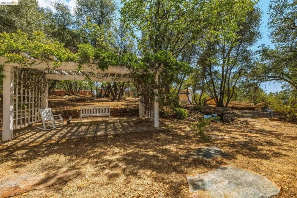 16161 Parkridge Sonora, CA 95370