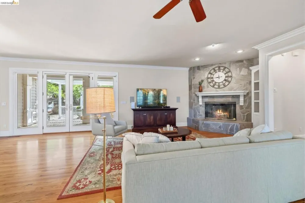 16161 Parkridge Sonora, CA 95370