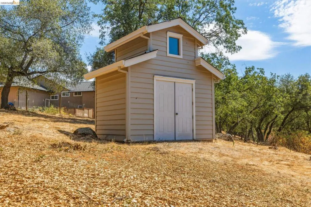 16161 Parkridge Sonora, CA 95370