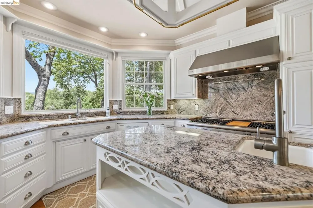 16161 Parkridge Sonora, CA 95370