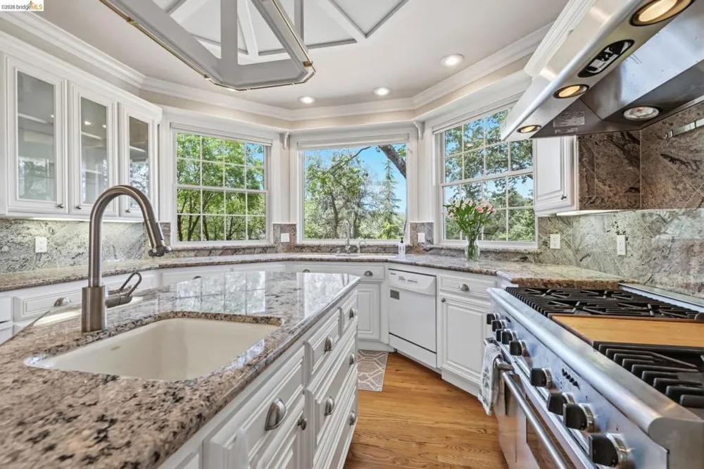 16161 Parkridge Sonora, CA 95370