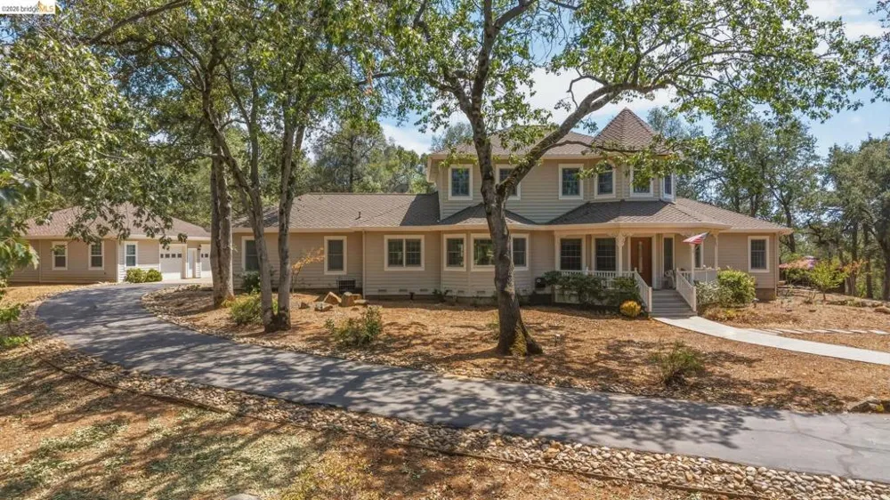 16161 Parkridge Sonora, CA 95370