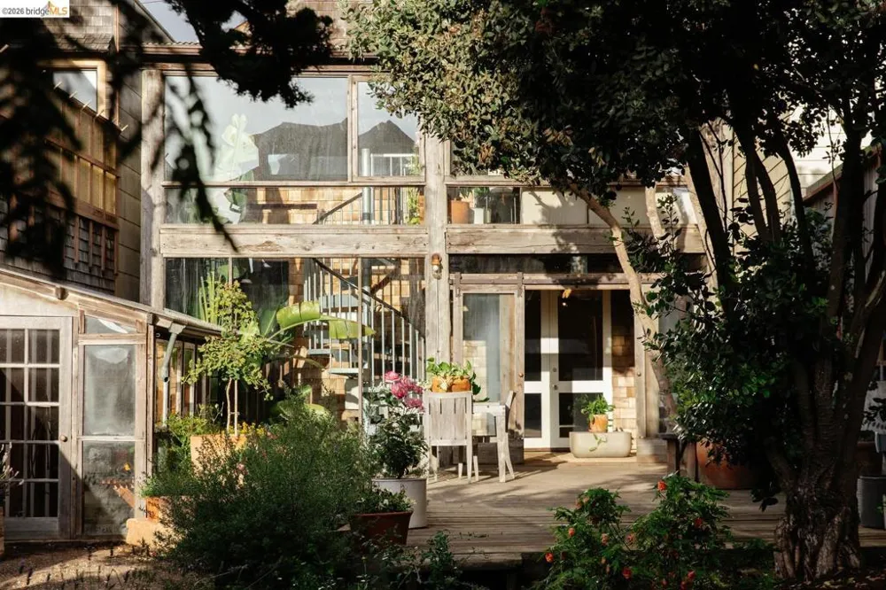 1655 48th AVE San Francisco, CA 94122