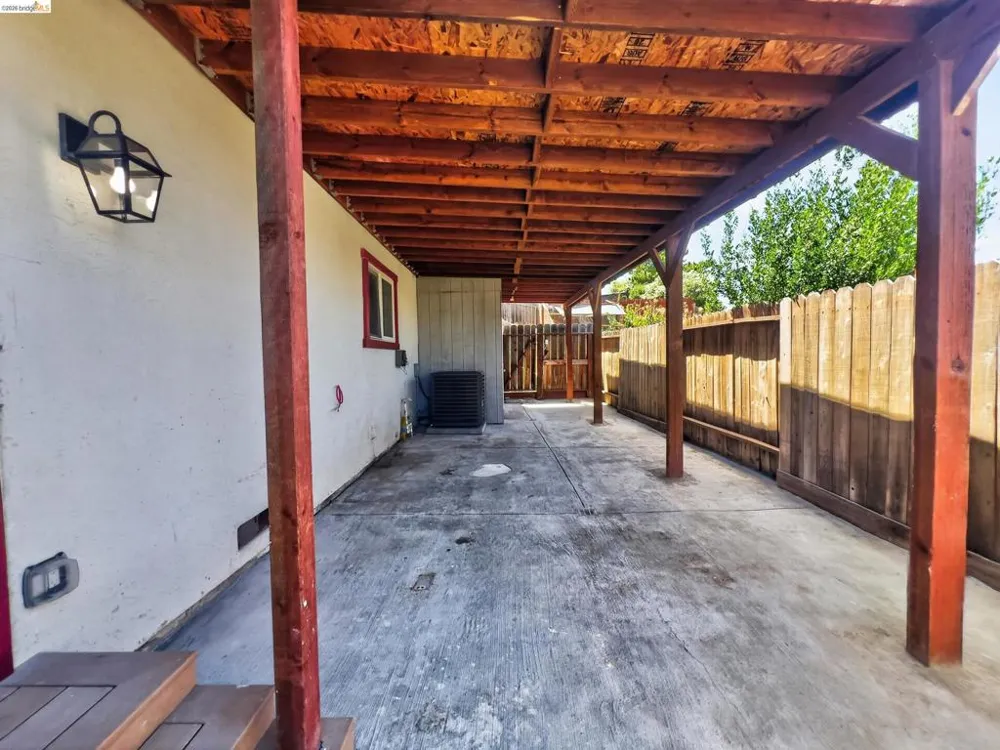 2322 Peachtree Cir Antioch, CA 94509