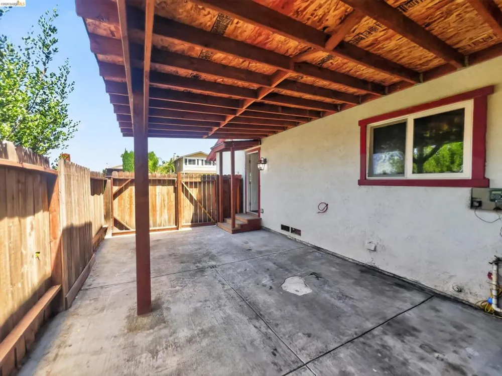 2322 Peachtree Cir Antioch, CA 94509