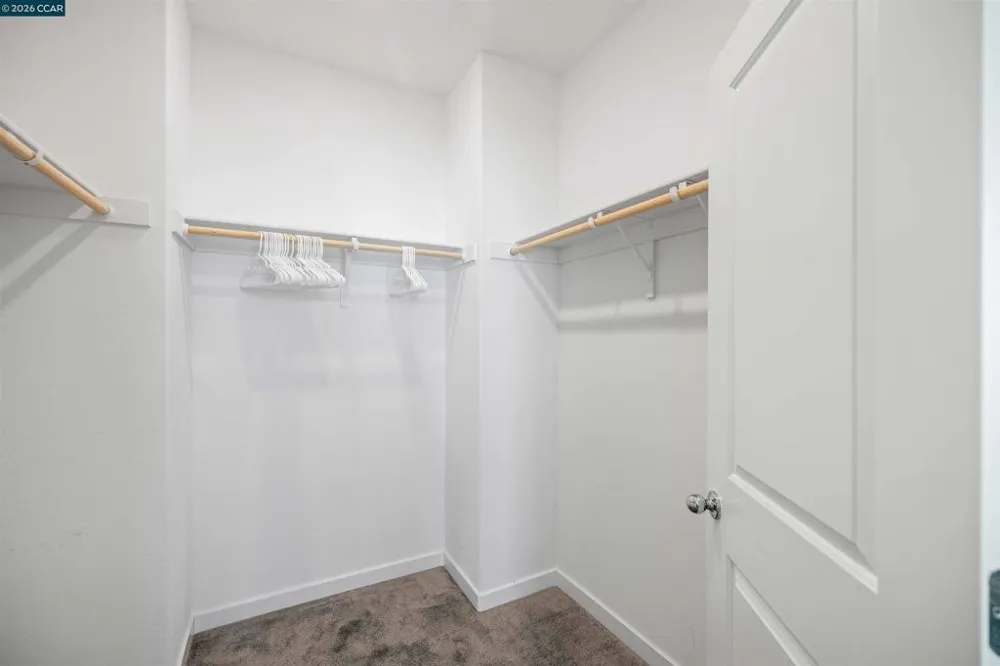 5301 E Commerce Way #58104 Sacramento, CA 95835