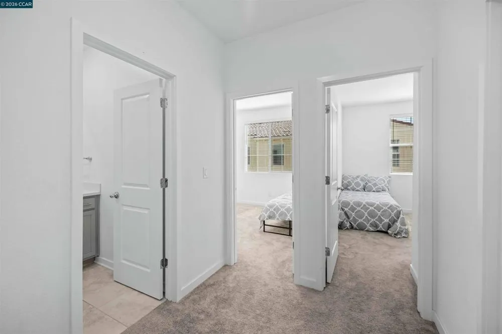 5301 E Commerce Way #58104 Sacramento, CA 95835